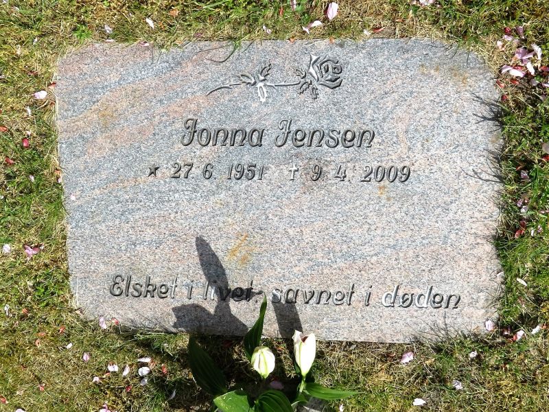 Jonna Jensen2.JPG